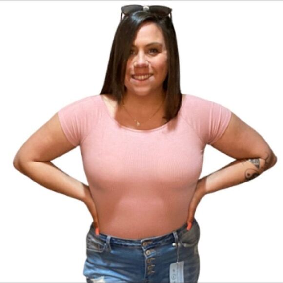 139. Scoop neck bodysuit snap between legs choose: mauve, black, navy, or white - Picture 4 of 9